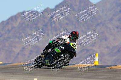 media/Oct-01-2023-SoCal Trackdays (Sun) [[4c570cc352]]/Turn 9 Set 1 (950am)/